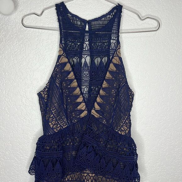 New SELF-PORTRAIT Teardrop Guipere Paneled Maxi Dress Navy Size 0 - Picture 4 of 16